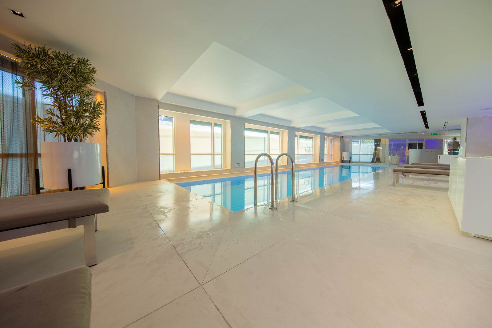 Park Plaza Riverbank — photo 19