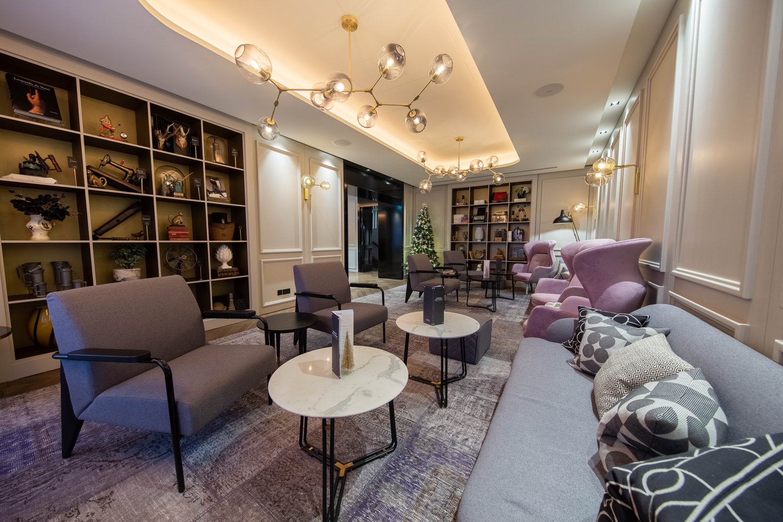 Sherlock Holmes Hotel